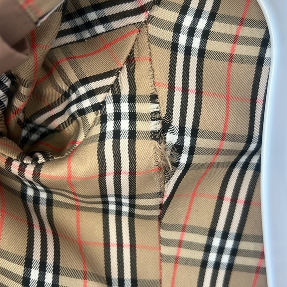 VTG BURBERRY OF LONDON nova check print coat size small tan - Picture 9 of 16